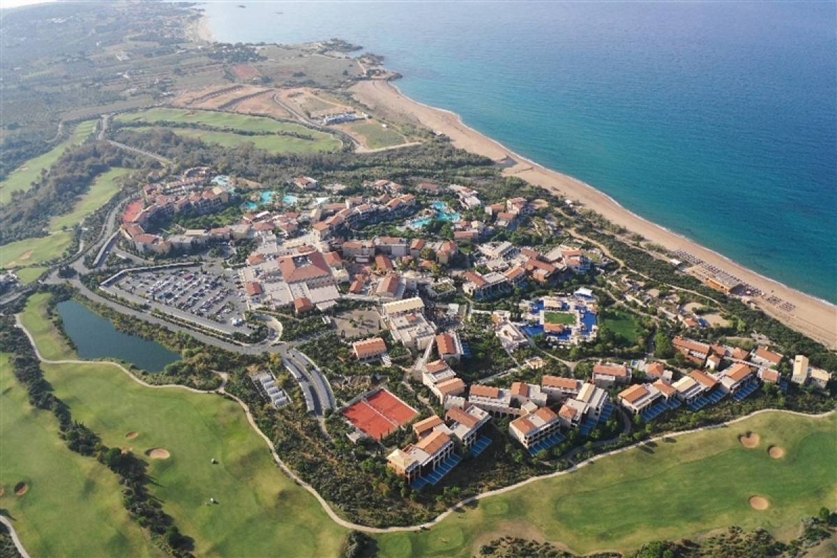 Costa Navarino: Ξεκινά την πώληση 42 νέων πολυτελών βιλών