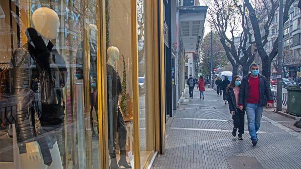 Λιανεμπόριο: Αύξηση τζίρου 52% τον Απρίλιο