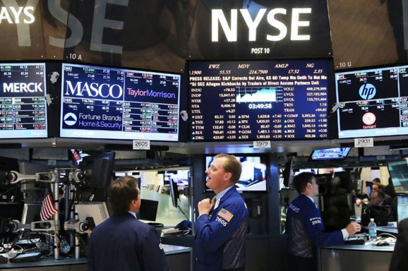 Συνεχίζει ακάθεκτη η Wall Street