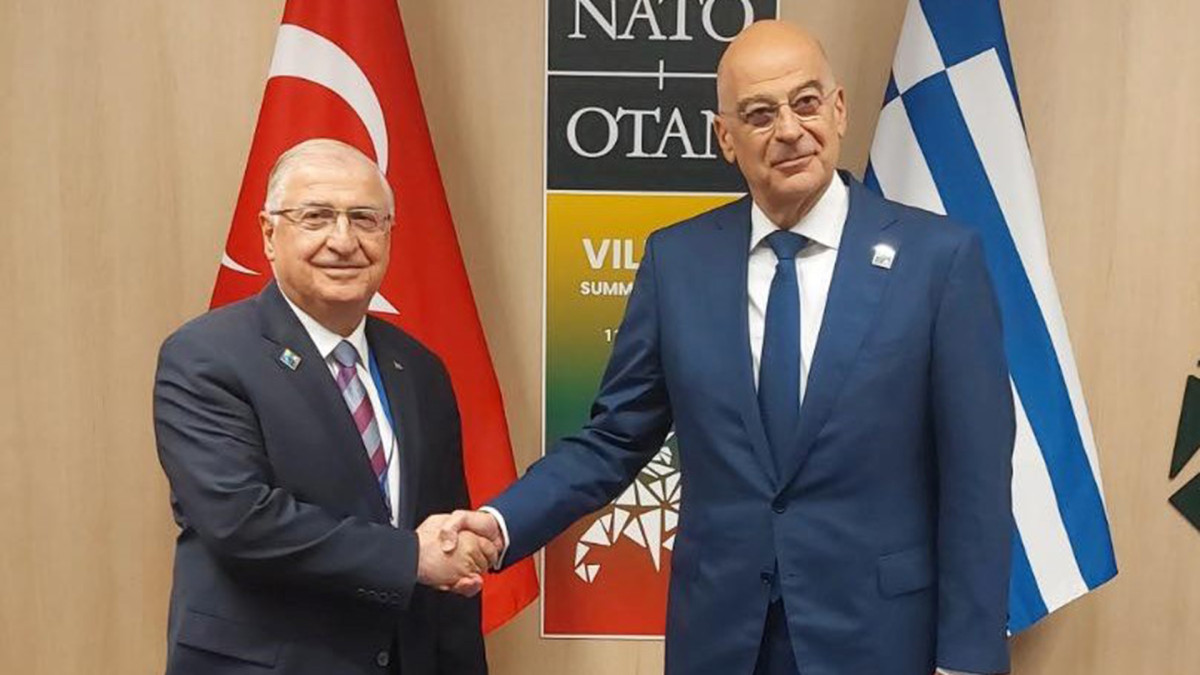 Τούρκος ΥΠΑΜ: Θετική περίοδος με την Ελλάδα- Πιθανή επίσκεψη Δένδια