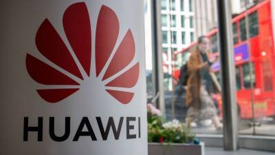 Σε ποιους κοστίζει το βρετανικό εμπάργκο στη Huawei