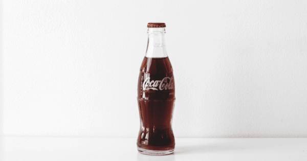 Πρώτη καμπάνια της Coca-Cola μετά τo lockdown: «Open Like Never Before»