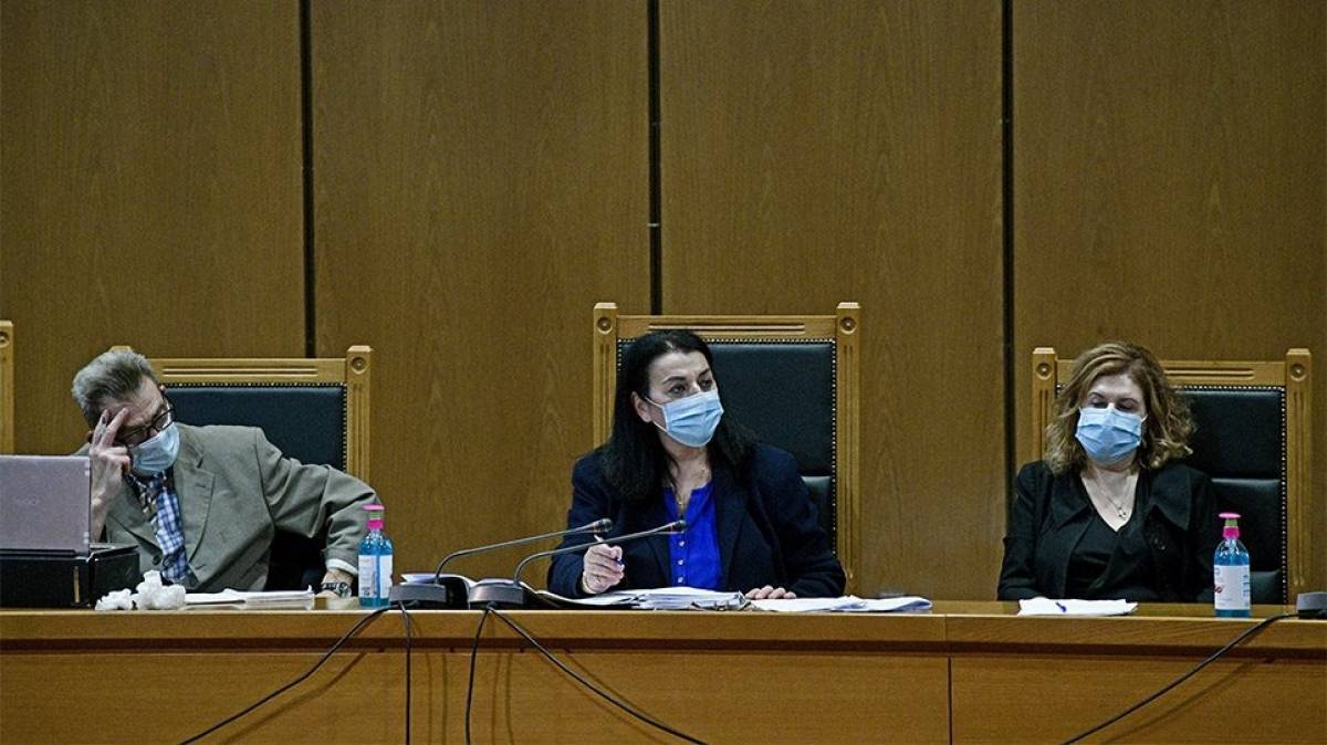 Δίκη Χρυσής Αυγής: Απρόσμενη εξέλιξη-Νέα σύνθεση εξετάζει το αίτημα Λαγού