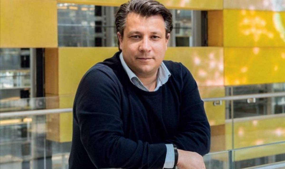 Δερμιτζάκης: Να είναι υποχρεωτικός ο εμβολιασμός των υγειονομικών