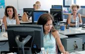 Μονιμοποιούνται 40.000 υπάλληλοι αορίστου χρόνου
