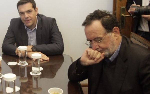 Ανασχηματισμός χωρίς «Πλατφόρμα»…