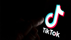 TikTok: Εξάρθρωσε ρωσικό δίκτυο παραπληροφόρησης που στοχοποιούσε Ευρωπαίους χρήστες