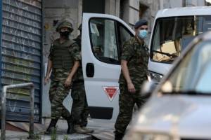Εντοπίστηκε χειροβομβίδα σε διαμέρισμα πολυκατοικίας στα Εξάρχεια