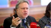 Κατρούγκαλος: Δεν έχει τεθεί θέμα για 13ο και 14ο μισθό