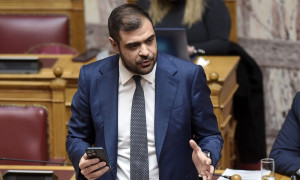 Ψηφίστηκε επί της Αρχής το νομοσχέδιο για την ΕΡΤ: Σφοδρή αντιπαράθεση Μαρινάκη - Κωνσταντοπούλου