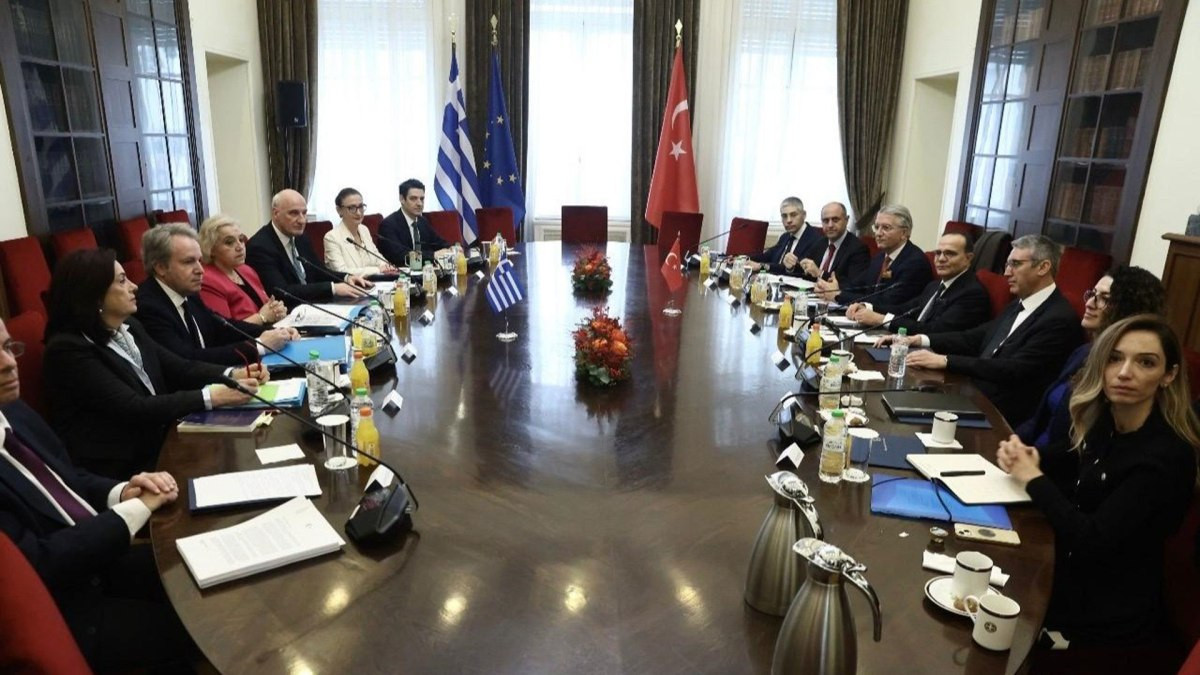 Σε θετικό κλίμα ο Πολιτικός Διάλογος Ελλάδας-Τουρκίας με το βλέμμα στο Συμβούλιο Συνεργασίας