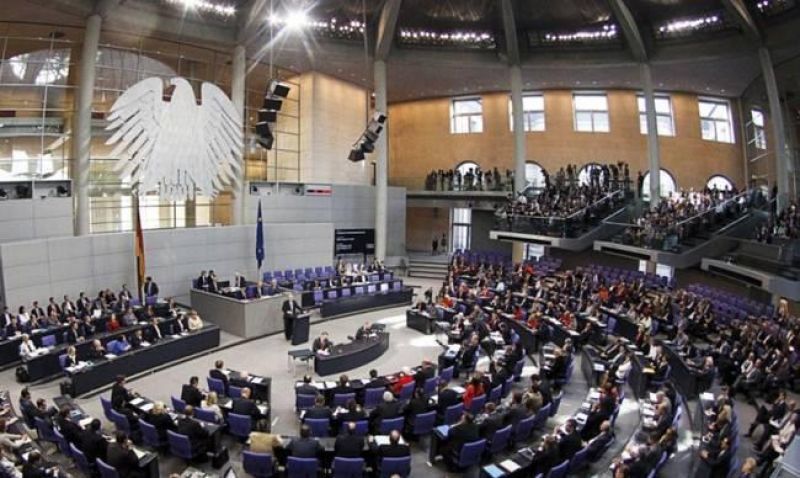 Γερμανία-Μπούντεσταγκ: Σκληρότερα μέτρα για τη χορήγηση ασυλίας