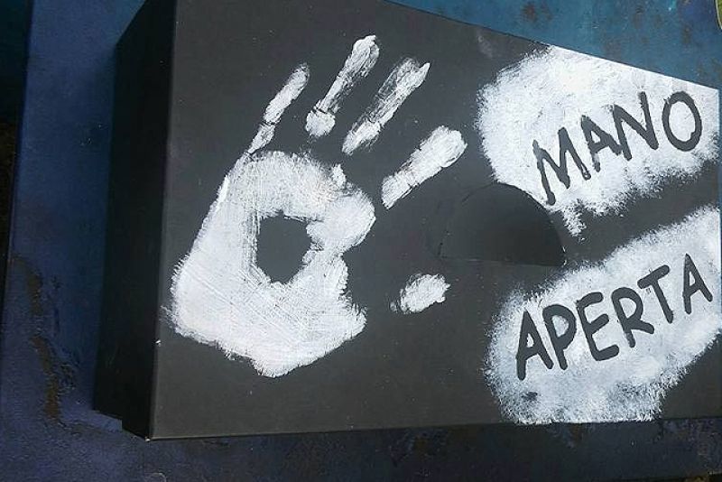 Mano Aperta: Μια κουζίνα εκστρατείας στο κέντρο της πόλης