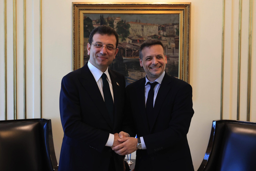 Δούκας: Στην Άγκυρα για Ιμάμογλου ως εκπρόσωπος των Ευρωπαίων Σοσιαλιστών