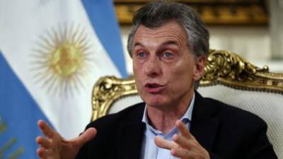 Αργεντινή: Μειώσεις φόρων και αυξήσεις επιδοτήσεων προανήγγειλε ο Μάκρι