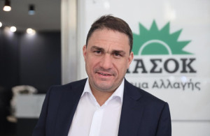 Τσουκαλάς για Μαρινάκη: Ο μετρ της παραπλάνησης και της προπαγάνδας προσπαθεί πάλι να αλλάξει την ατζέντα
