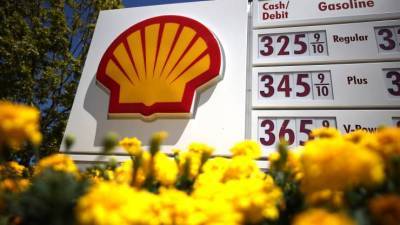 Shell: Σταματά τις αγορές πετρελαίου και φυσικού αερίου απ&#039;τη Ρωσία