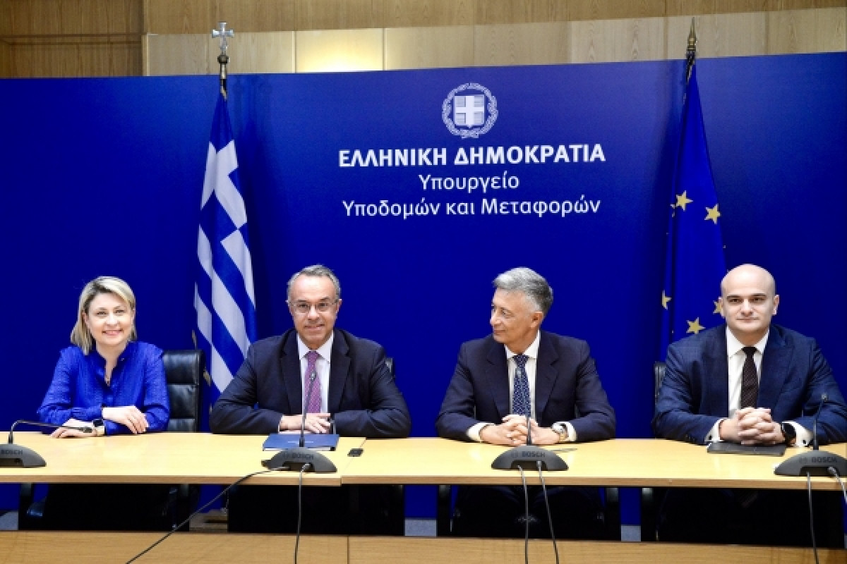 Υπ. Μεταφορών: Υπεγράφη η σύμβαση προμήθειας 200 λεωφορείων φυσικού αερίου