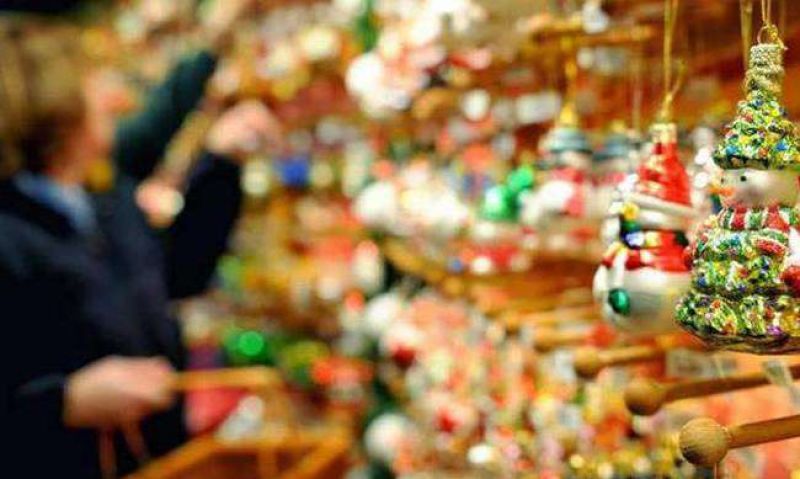 Πώς θα λειτουργήσουν τα καταστήματα κατά την εορταστική περίοδο