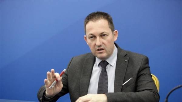 Πέτσας: Οι Θεσσαλονικείς θα έχουν και μετρό και αρχαία
