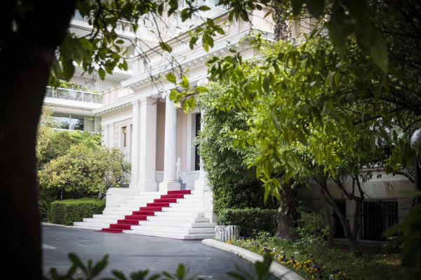 Μαξίμου: Διυπουργική σύσκεψη την Τετάρτη (5/8) για τις αποζημιώσεις στους πυρόπληκτους