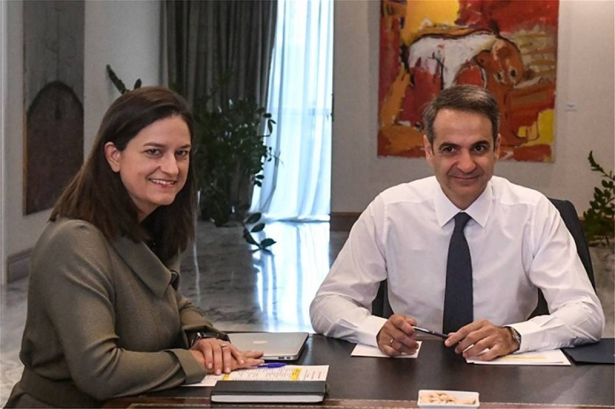 Συνάντηση Μητσοτάκη - Κεραμέως: Δεν αλλάζει το σύστημα εισαγωγής