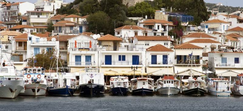 Σκιάθος: Δέκα στους έντεκα πιάστηκαν για φοροδιαφυγή και ανασφάλιστη εργασία