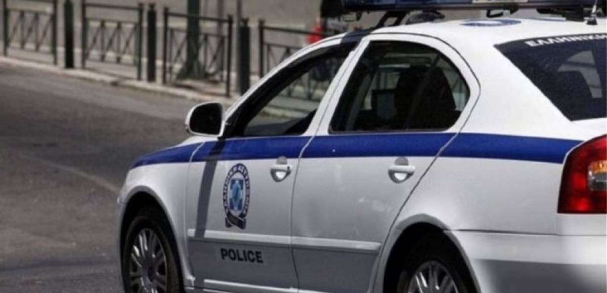 H «ντουντούκα» της αστυνομίας για την αποφυγή συνωστισμού στις πλατείες