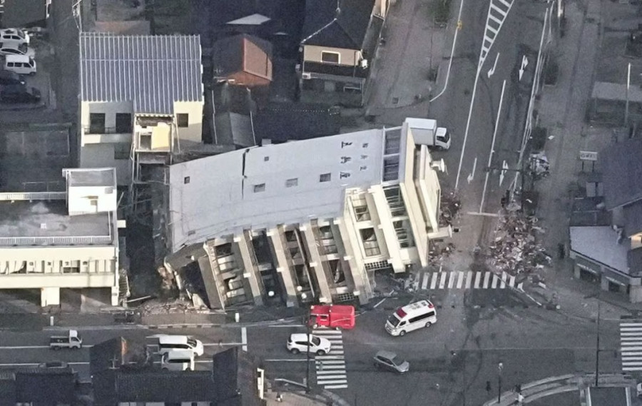 Ιαπωνία: Δεκάδες νεκροί από τον ισχυρό σεισμό-Ασφαλή τα πυρηνικά εργοστάσια