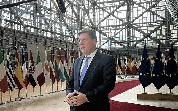 Βαρβιτσιώτης: Εξαιρετικά ικανές οι γυναίκες σε υψηλά διπλωματικά πόστα