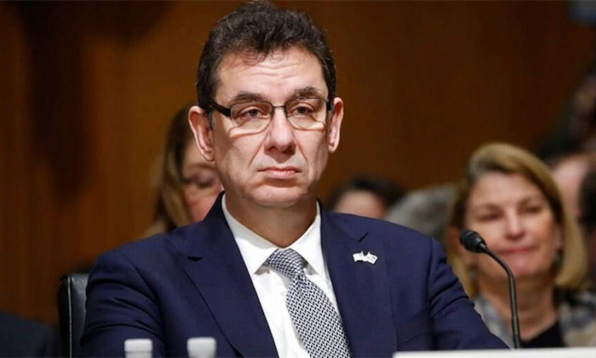 Pfizer: Νέο, πιο εύχρηστο εμβόλιο μέχρι το καλοκαίρι