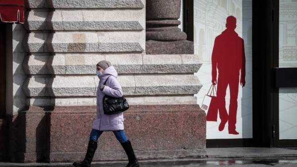 EE: Η ενισχυμένη παρακολούθηση όλων, μόνη λύση κατά του Covid-19!
