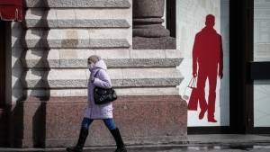 EE: Η ενισχυμένη παρακολούθηση όλων, μόνη λύση κατά του Covid-19!