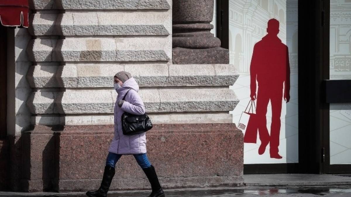 EE: Η ενισχυμένη παρακολούθηση όλων, μόνη λύση κατά του Covid-19!