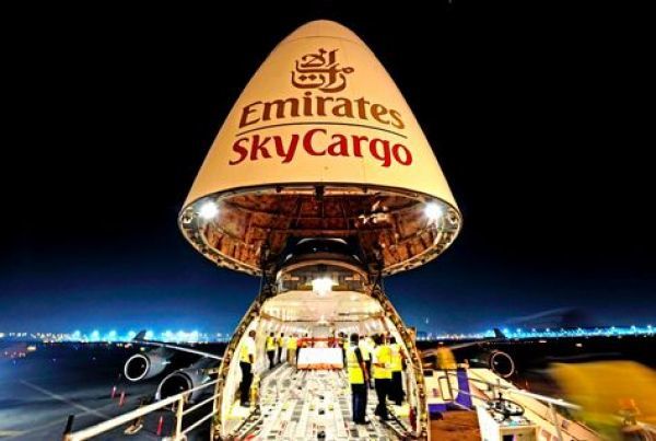 Η Emirates SkyCargo κατέκτησε το βραβείο «Cargo Airline of the Year 2013»