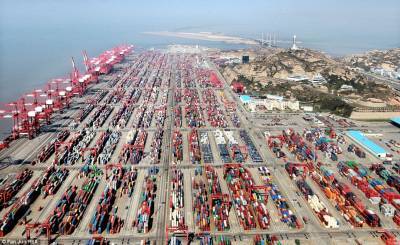 Τα λιμάνια Σαγκάης και Ningbo-Zhoushan ετοιμάζονται για τον τυφώνα Chanthu