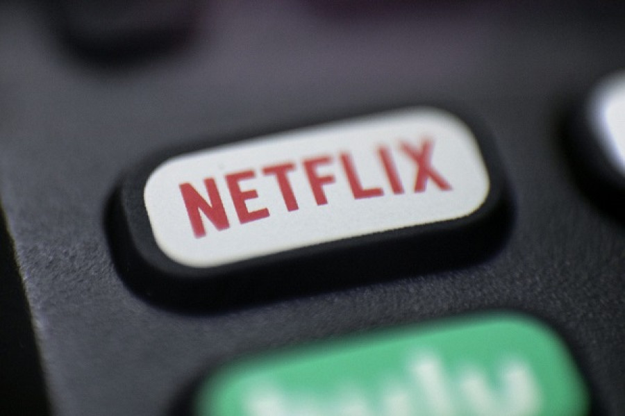 Το Netflix ετοιμάζει έξτρα χρεώσεις για όσους μοιράζονται τον κωδικό