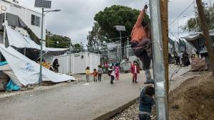 Ανταποδοτικά τέλη €2,8 εκατ. σε δήμους που φιλοξενούν πρόσφυγες