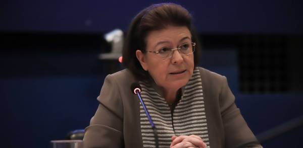 Μενδώνη: Δεν υπάρχουν επώνυμες καταγγελίες για τον Λιγνάδη