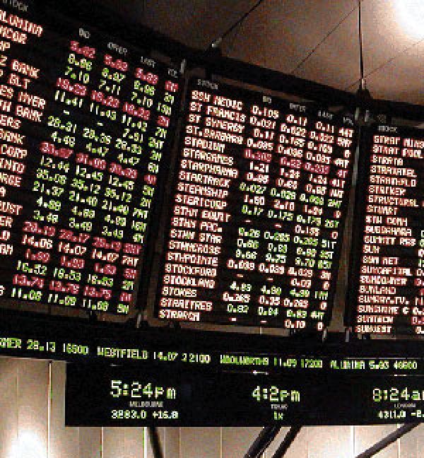 Και πάλι εκτόξευση στα spreads - Άλλες 30 μέρες κερδοσκοπίας