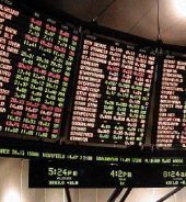 Και πάλι εκτόξευση στα spreads - Άλλες 30 μέρες κερδοσκοπίας