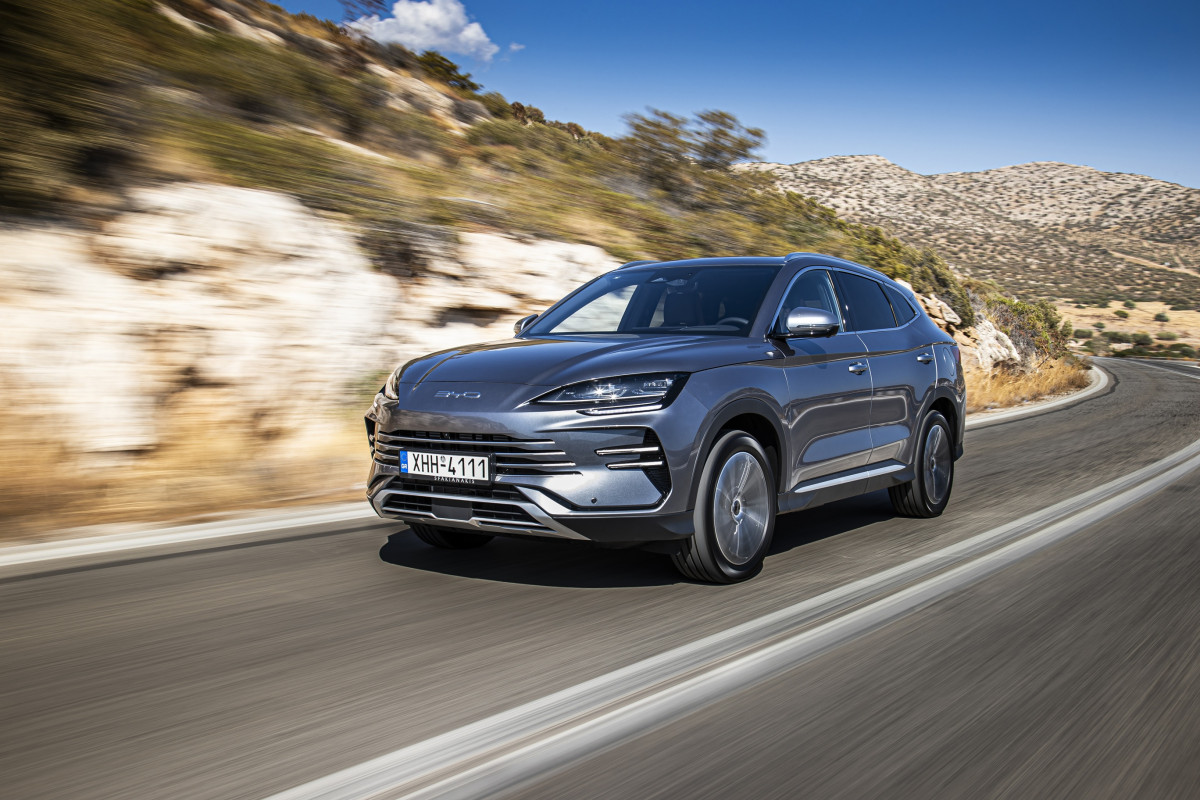 Η BYD παρουσιάζει τη νέα έκδοση SEAL U DM-i Comfort: Κινητικότητα με σεβασμό στο περιβάλλον και αυξημένη αυτονομία που φτάνει τα 1.125 χιλιόμετρα
