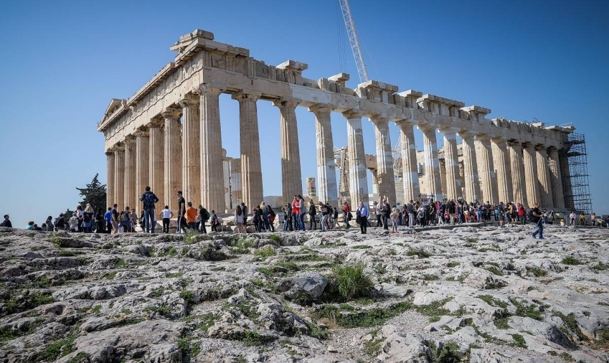 ΥΠΠΟΑ: Ολοκληρώθηκε η παρέμβαση στην κεραυνική προστασία της Ακρόπολης