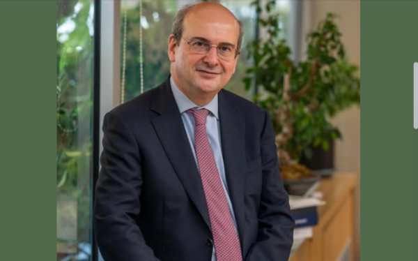 Χατζηδάκης: Η Ελλάδα έγινε Ευρώπη στις φορολογικές δηλώσεις