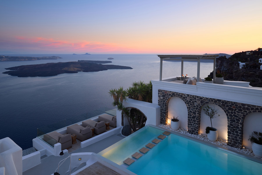 Διπλή διεθνής διάκριση για τη Sandglass Hotels &amp; Villas Collection στα «Readers’ Choice Awards 2025»