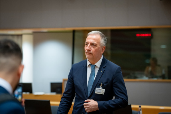 Καλαφάτης: Η Τεχνητή Νοημοσύνη αποτελεί μια «νέα βιομηχανική επανάσταση»