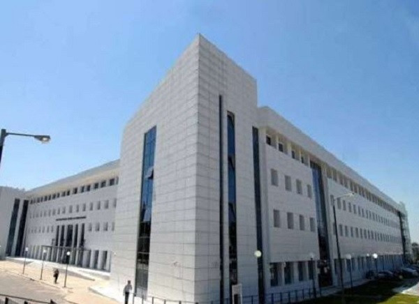 Υπ. Παιδείας: Ντροπή και ύβρις ο βανδαλισμός τάφων στον Πολύανθο