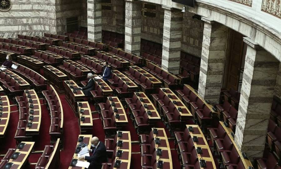 Πέρασε το νομοσχέδιο για τη διευκόλυνση άσκησης οικονομικών δραστηριοτήτων