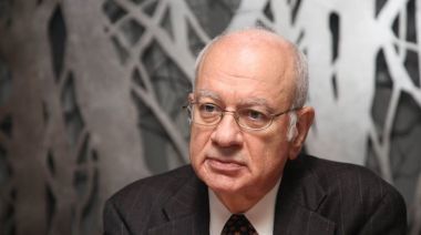 Υπέγραψε την απόφαση για τα ανοιχτά καταστήματα τις Κυριακές ο Παπαδημητρίου