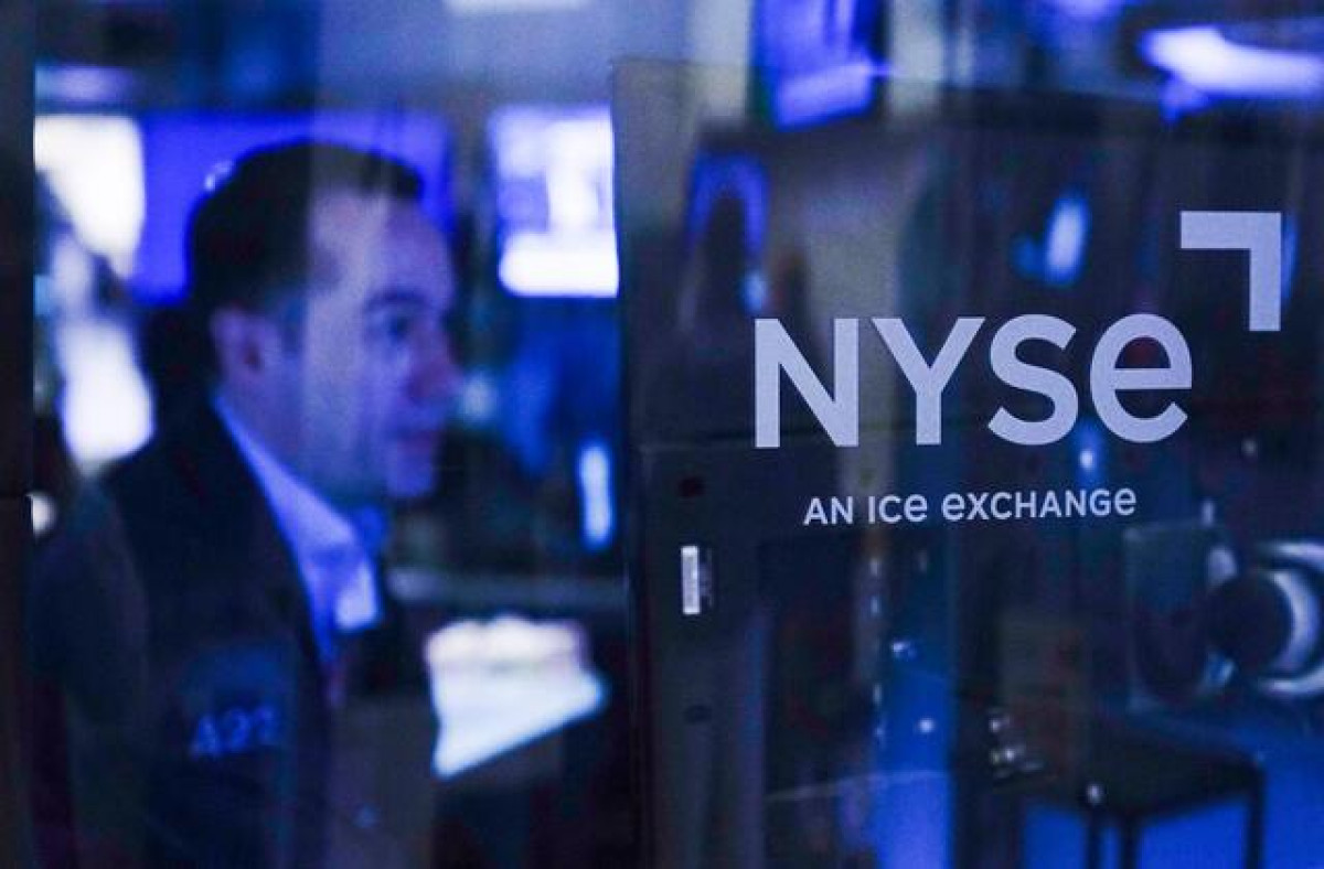 Στη δίνη των ρευστοποιήσεων η Wall Street ελέω αμερικανικού ΑΕΠ